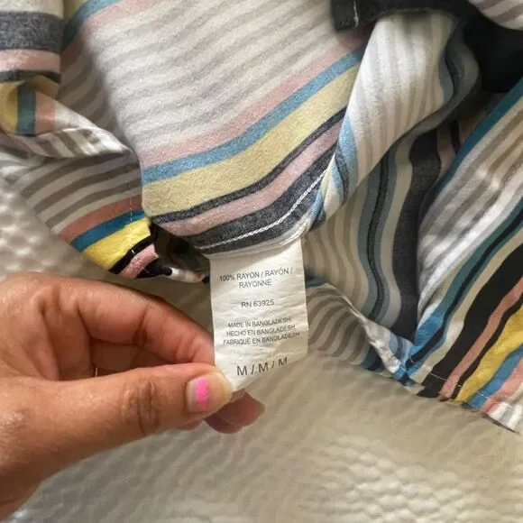 Nova Men's Short Sleeve Button Down Shirt Vertical Striped Multi-Color Slim M - Picture 8 of 8